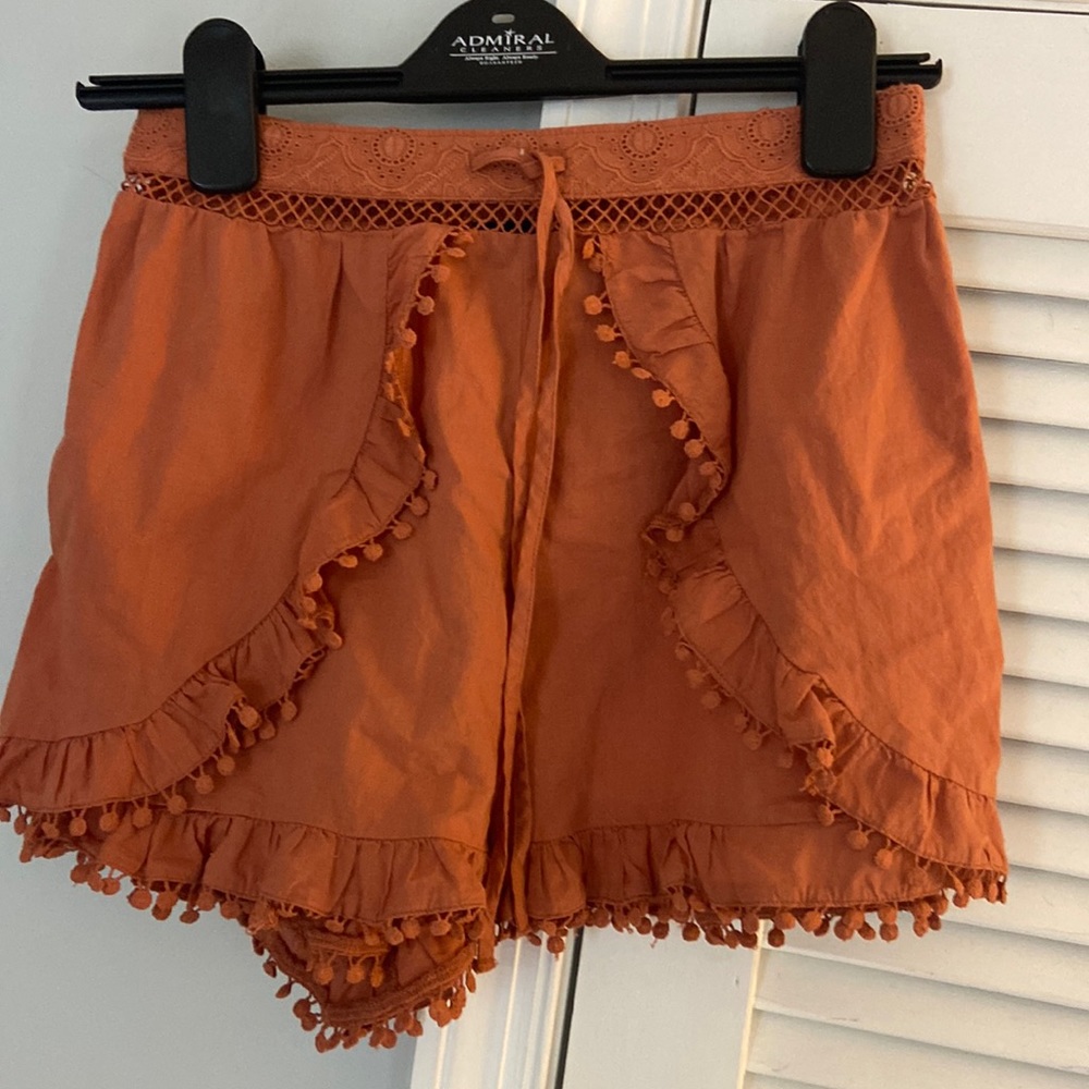 American eagle S orange shorts